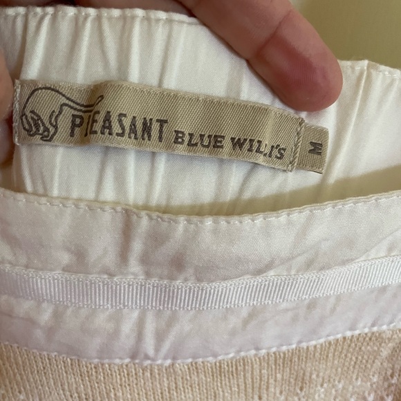 Blue Willis Cotton/Linen Peasant Top - Picture 4 of 5
